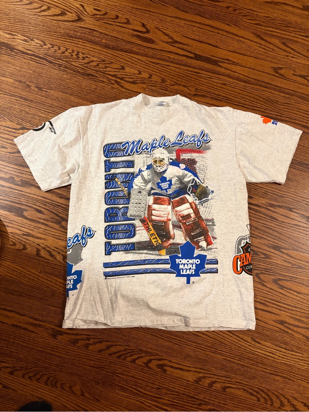 Vintage Toronto Maple Leafs Graphic Tee